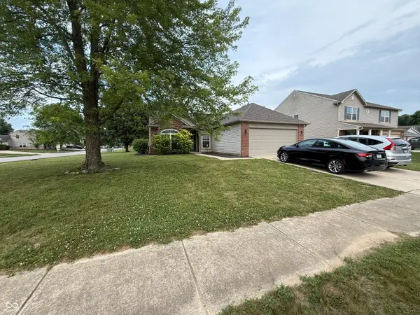 2075 Sea Hero Court, Indianapolis, IN 46234