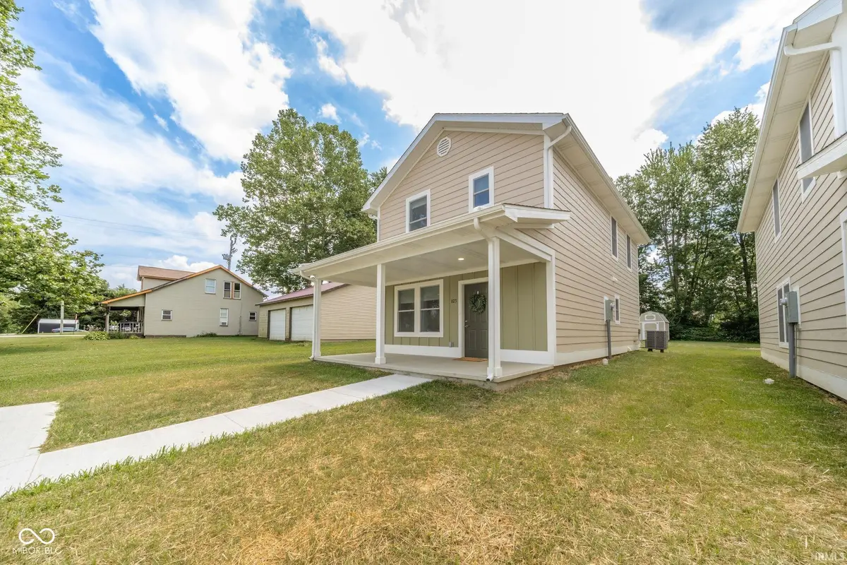 623 E Main Street, Spiceland, IN 47385 - #1