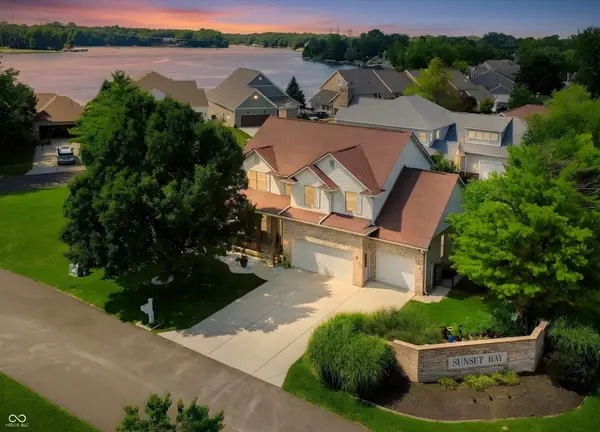 1020 Sunset Bay, Cicero, IN 46034
