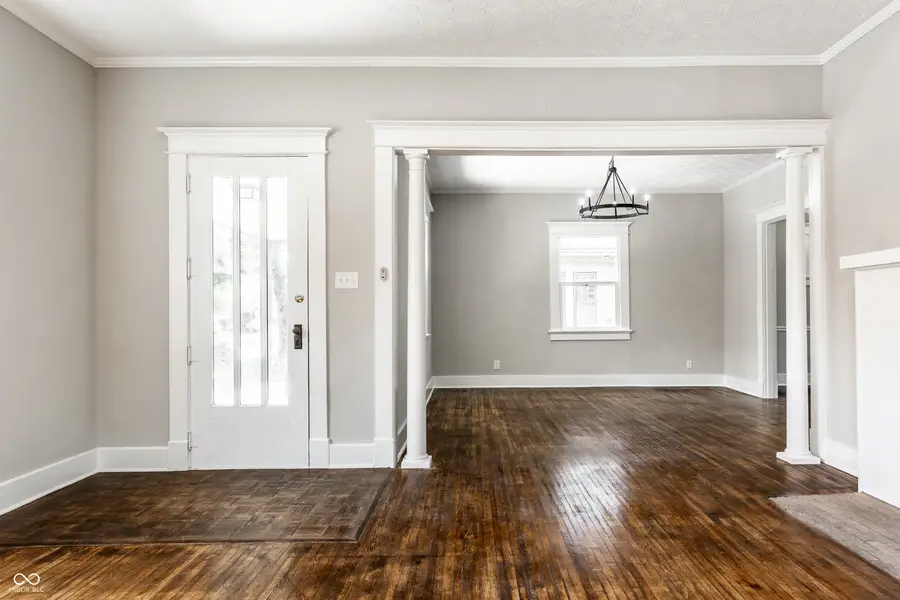671 N 10th Street, Noblesville, IN 46060 - #2