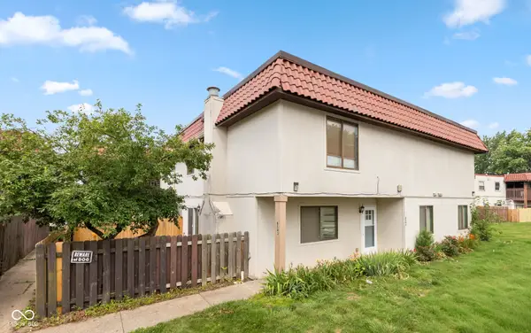 8543 La Corrida Court, Indianapolis, IN 46227