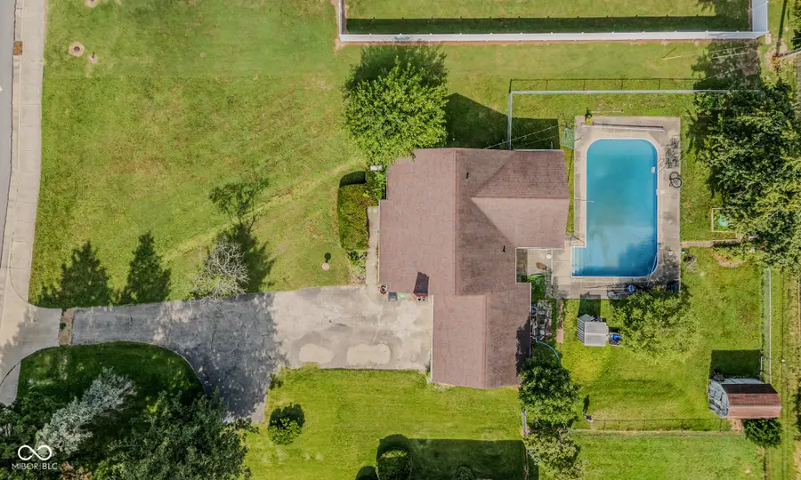 3131 N National Road, Columbus, IN 47201 - #2