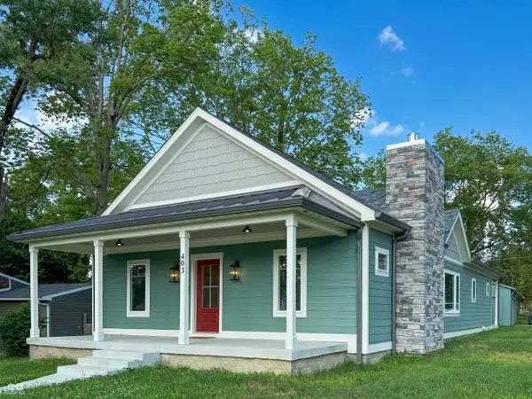 403 Main, Hope, IN 47246