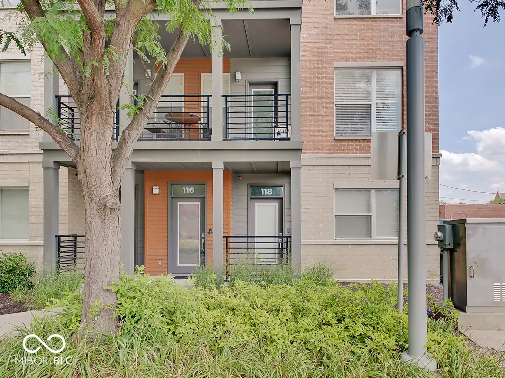 118 E North Street, Indianapolis, IN 46204 - #1