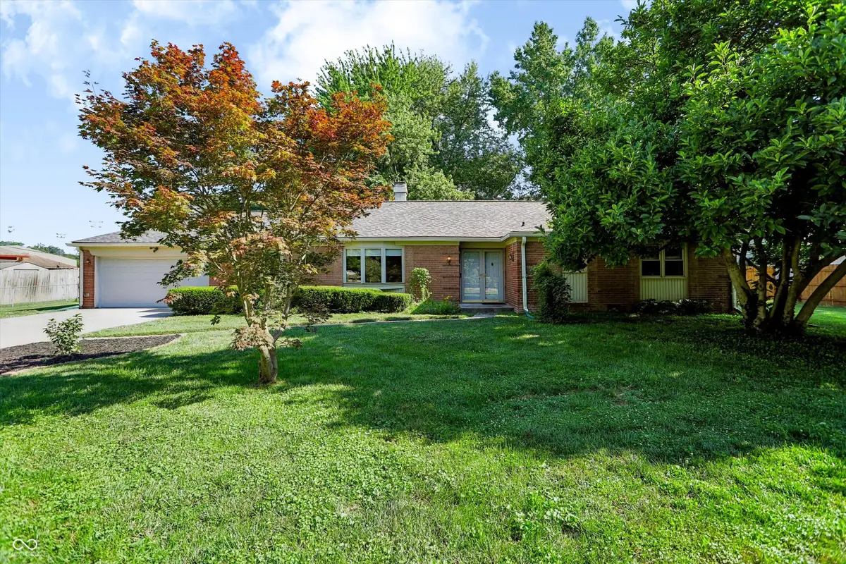 560 Golf Lane, Indianapolis, IN 46260 - #1