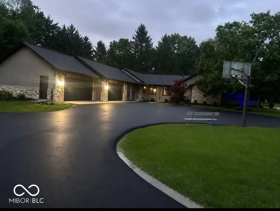 8637 Railroad Road, Indianapolis, IN 46217 - #1