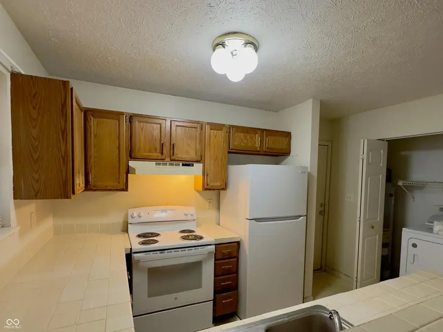 2702 E 56th Street, Indianapolis, IN 46220 - #3
