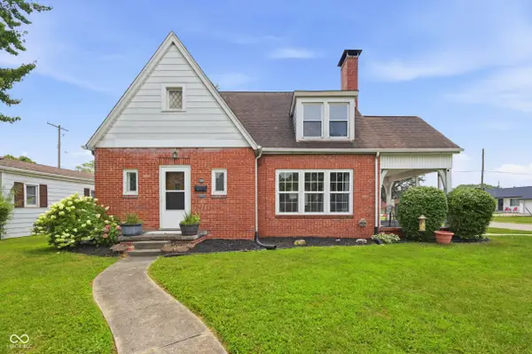 1303 16th Street, Columbus, IN 47201