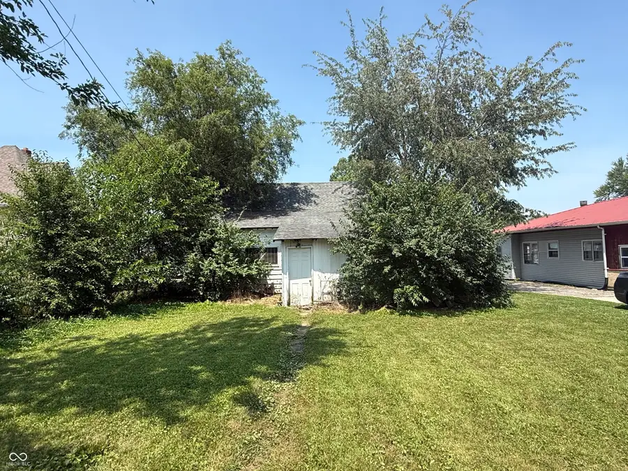 1005 S B Street, Elwood, IN 46036 - #3