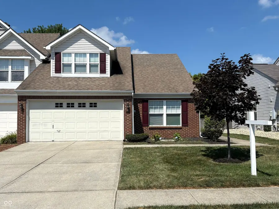 2734 Cadogan Drive, Greenwood, IN 46143 - #3
