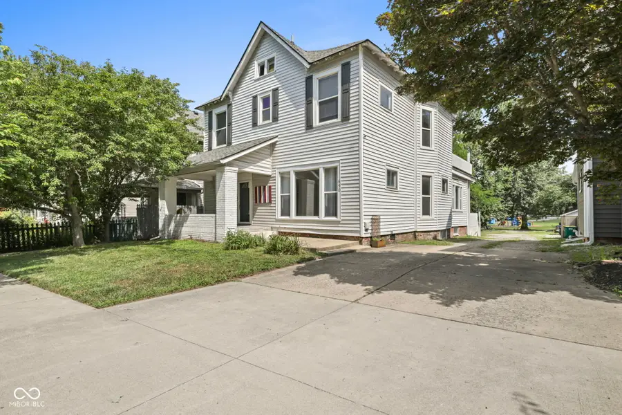 690 E Jefferson Street, Franklin, IN 46131 - #2