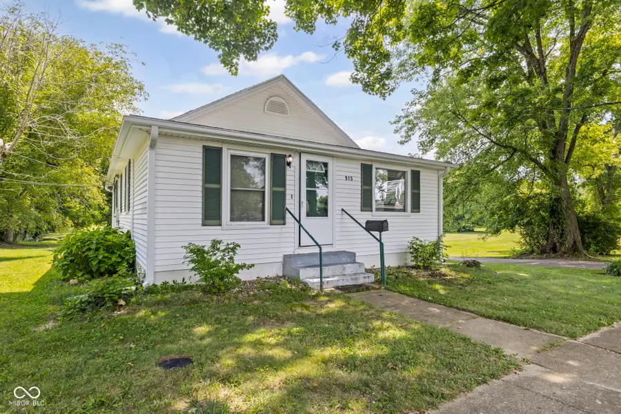 915 S Home Avenue, Franklin, IN 46131 - #2