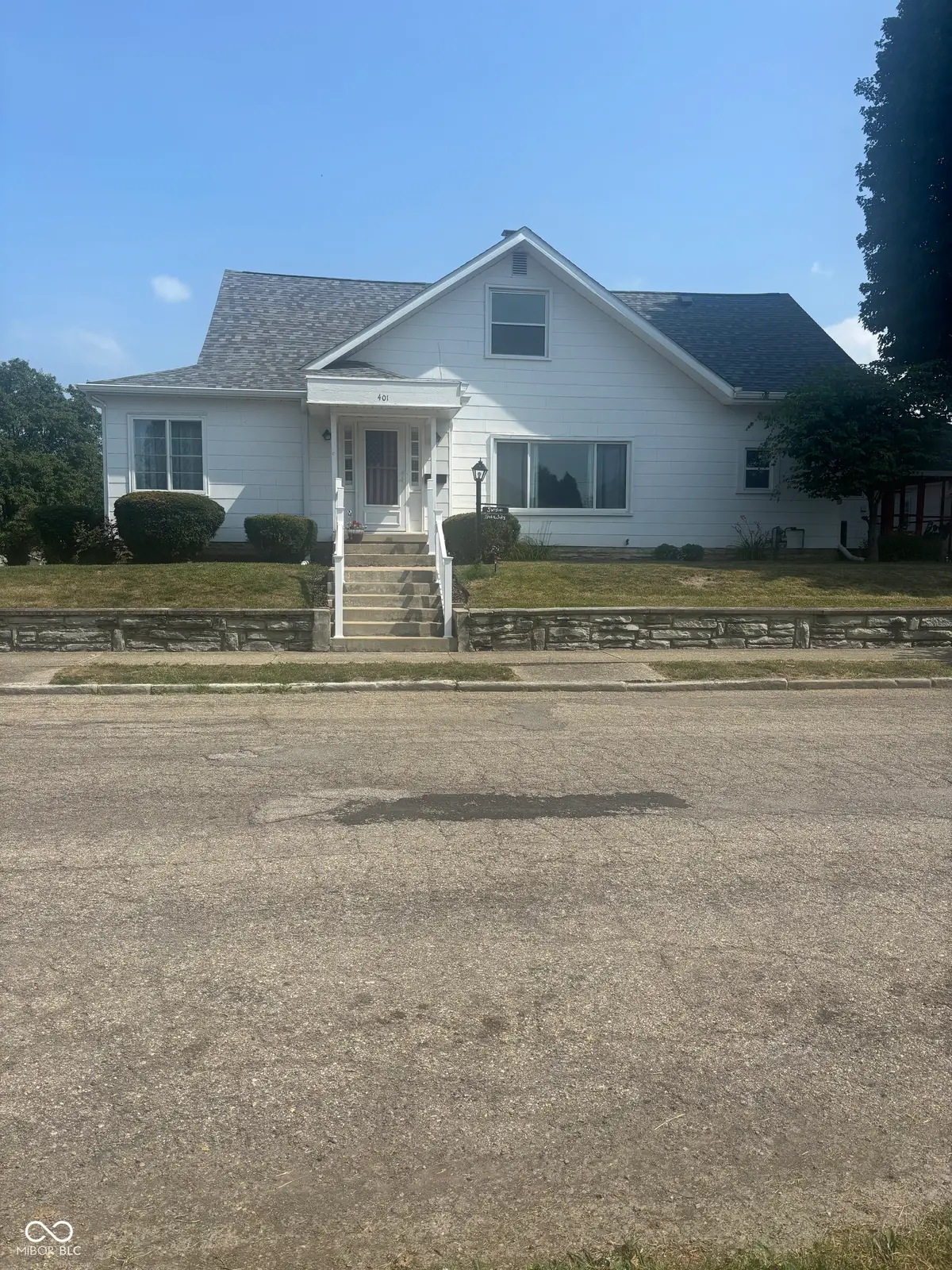 401 N Lincoln Avenue, Alexandria, IN 46001 - #1