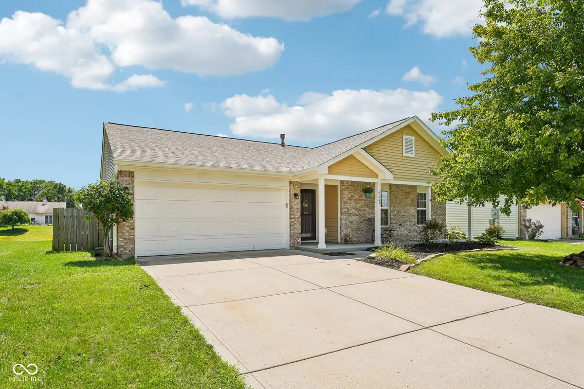 6647 W Longview Drive, McCordsville, IN 46055 - #1