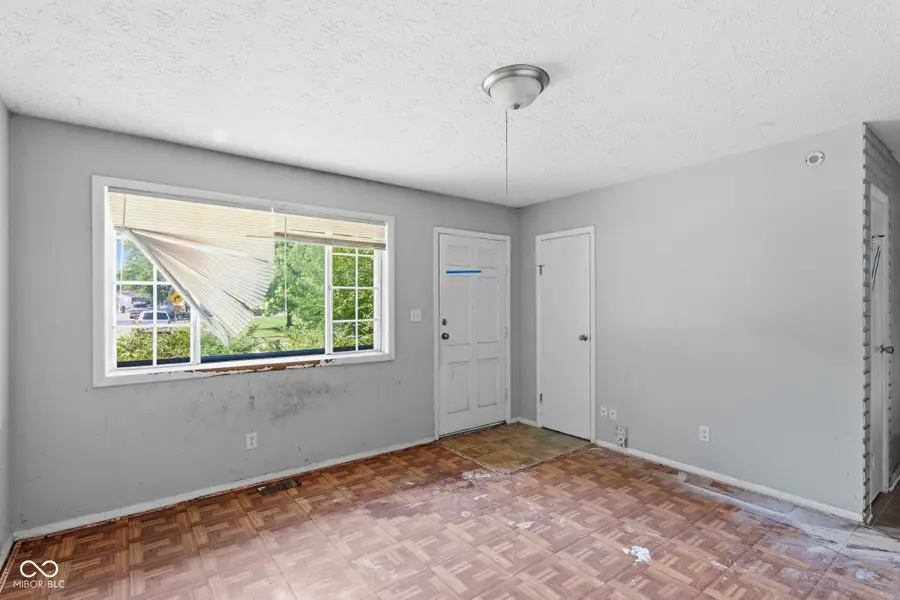 6039 Penway Street, Indianapolis, IN 46224 - #3