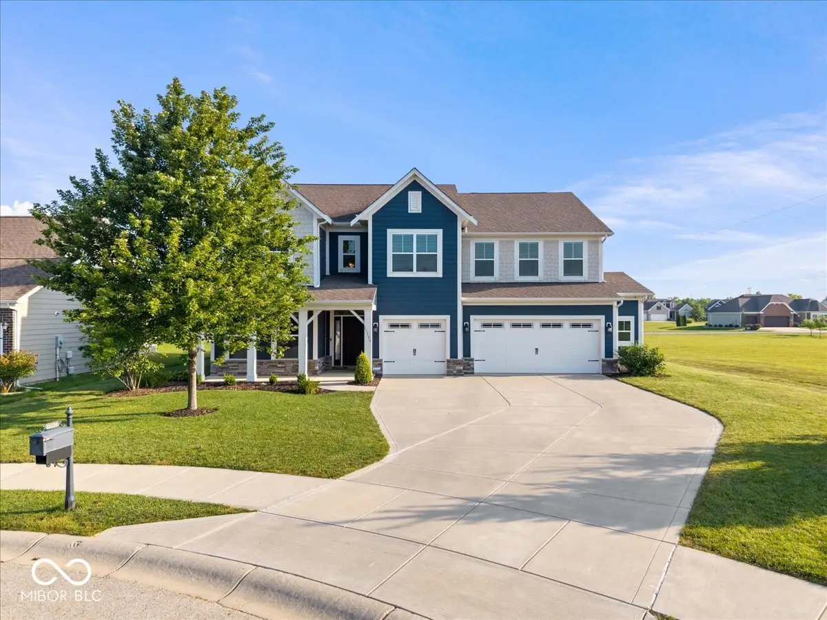 15154 Blue Ribbon Boulevard, Fishers, IN 46040 - #1