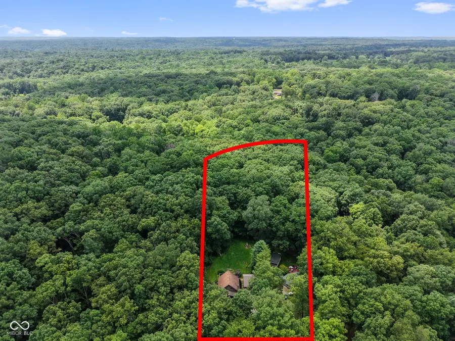 8236 N Lasalle Road, Morgantown, IN 46160 - #2