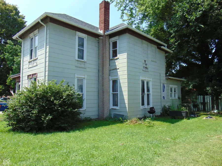 220 S Gharkey Street, Muncie, IN 47305 - #3