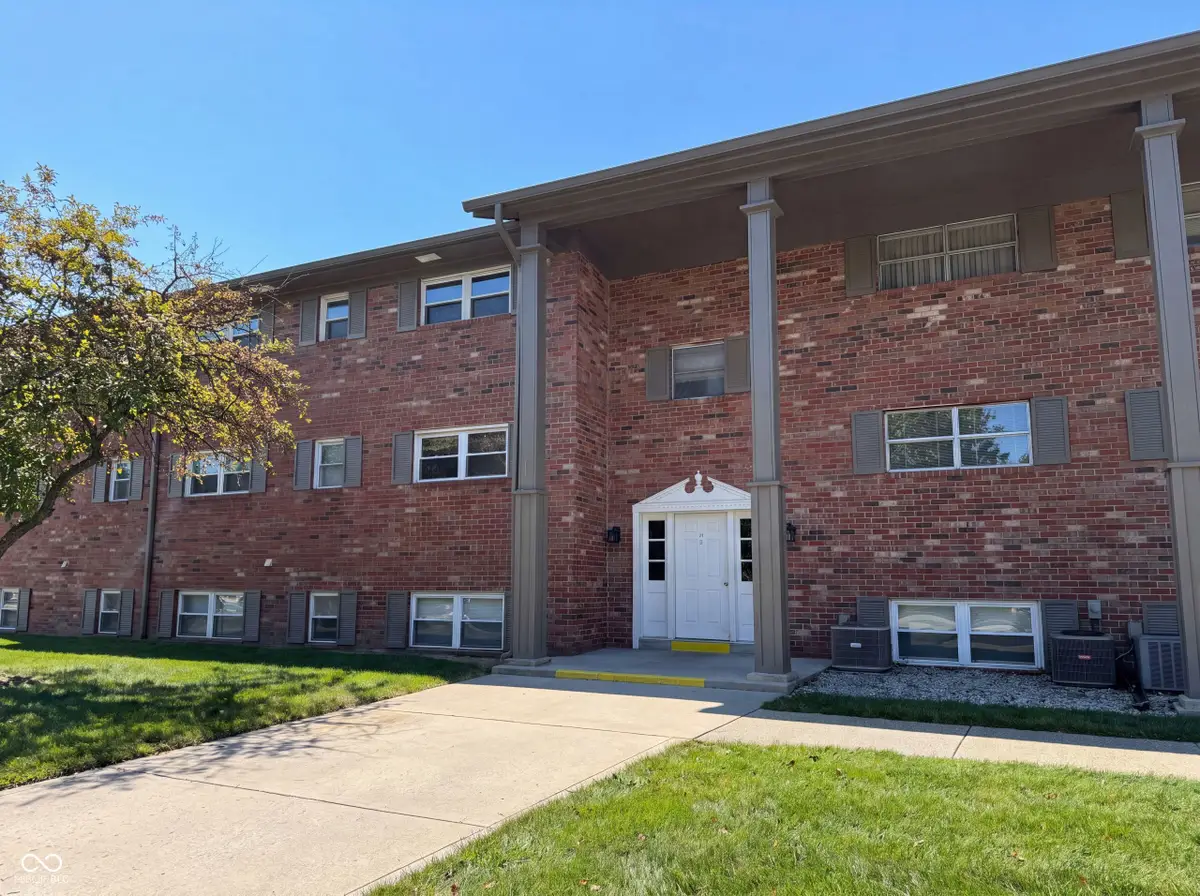 3135 E 52nd Street #UNIT E, Indianapolis, IN 46205 - #1