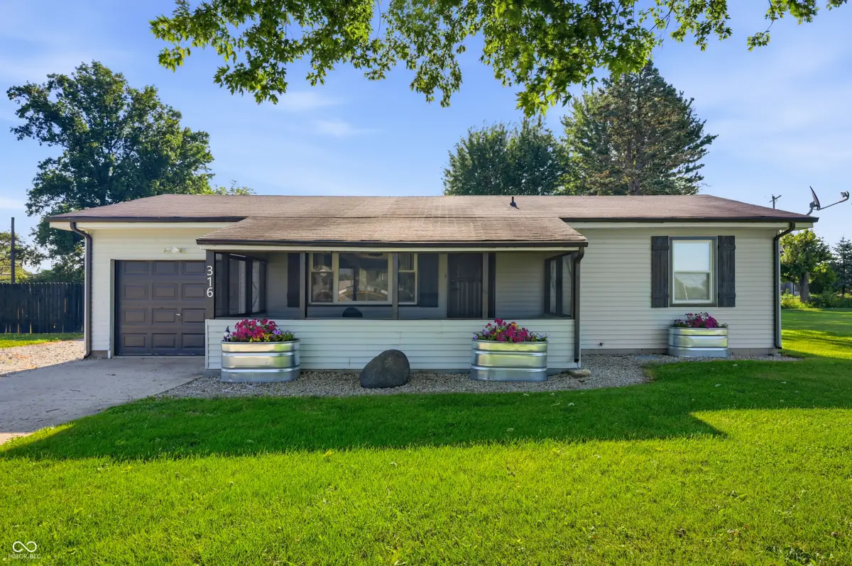 316 S Woodward Street, Lapel, IN 46051 - #1