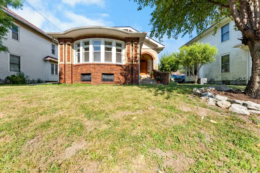 728 N Ewing Street, Seymour, IN 47274 - #2