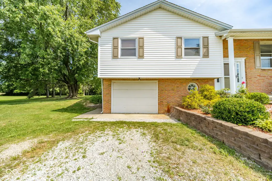 548 E State Road 28, Alexandria, IN 46001 - #2