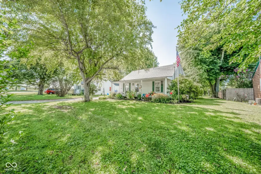 10215 E Muncie Street, Selma, IN 47383 - #2
