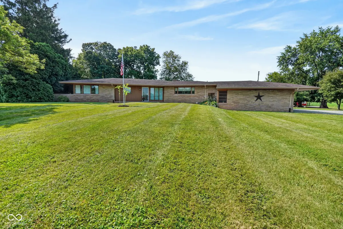 1220 S State Road 67, Pendleton, IN 46064 - #1