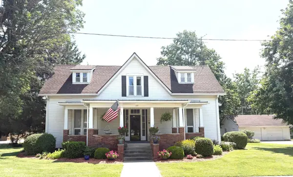 215 N College Street, Rockville, IN 47872