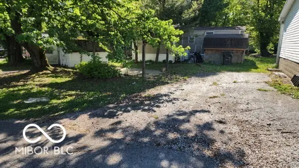 5170 Van Bibber Lake Estates, Greencastle, IN 46135