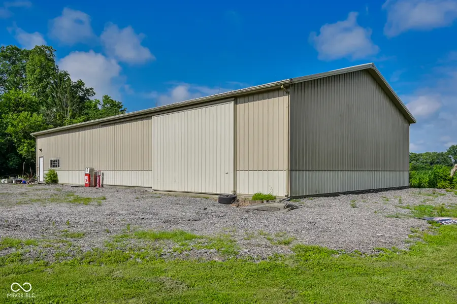 3087 S 380 E, Chesterfield, IN 46017 - #2