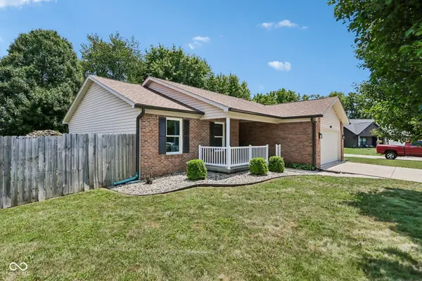 304 Foxridge Court, Shelbyville, IN 46176