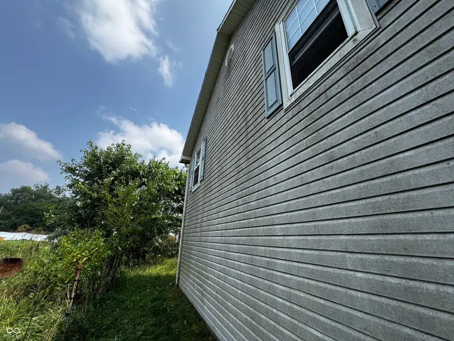 613 N 4th Street, Elwood, IN 46036 - #3