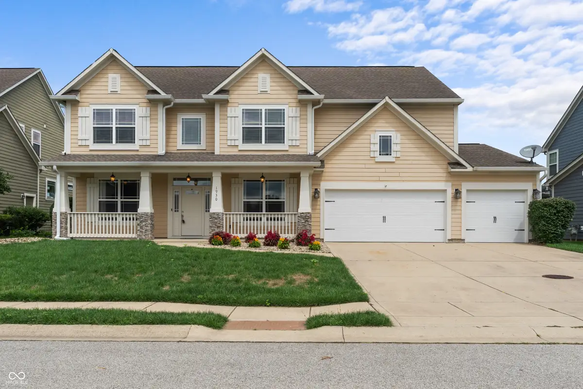 1930 Heathrow Drive, Columbus, IN 47201 - #1