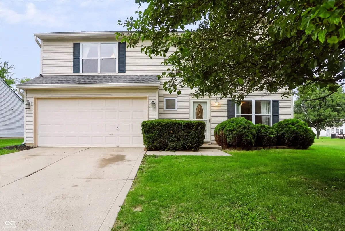 19563 Amber Way, Noblesville, IN 46060 - #1