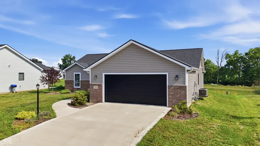 1910 Portland Cove, Huntertown, IN 46748 - #3