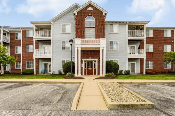 5003 Amber Creek Place #208, Indianapolis, IN 46237