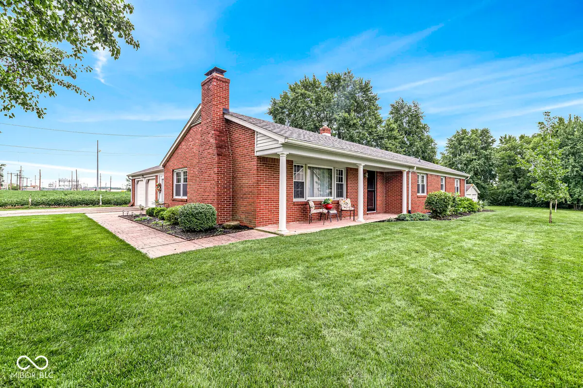 400 E Madison Avenue, Pendleton, IN 46064 - #1
