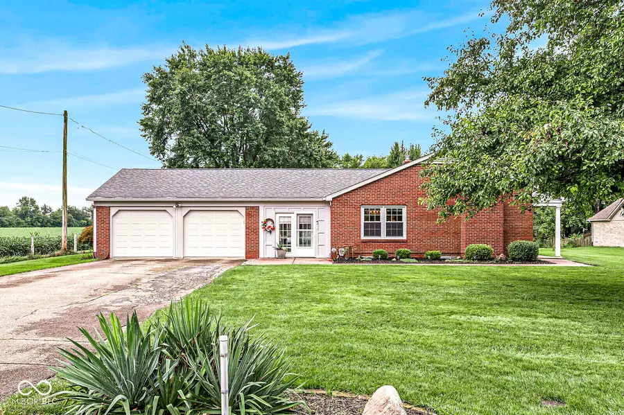 400 E Madison Avenue, Pendleton, IN 46064 - #3
