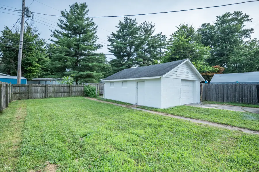 808 Ash Street, Seymour, IN 47274 - #3