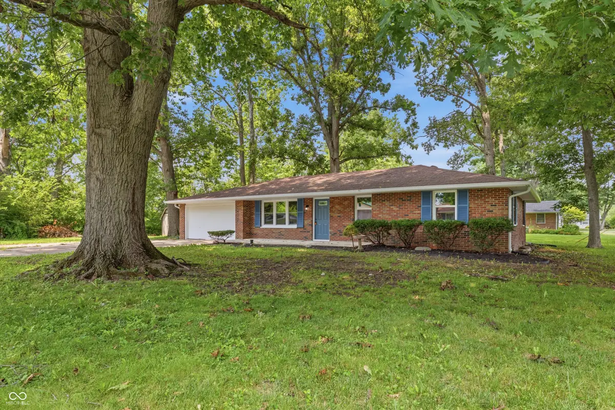 210 Cottonwood Drive, Anderson, IN 46012 - #1