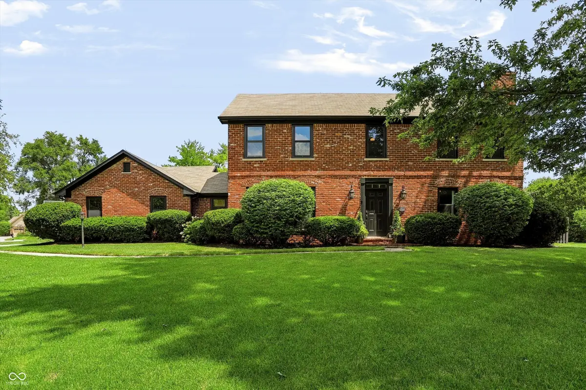 1210 Governors Lane, Zionsville, IN 46077 - #1