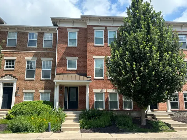 6338 Central Boulevard, Whitestown, IN 46075