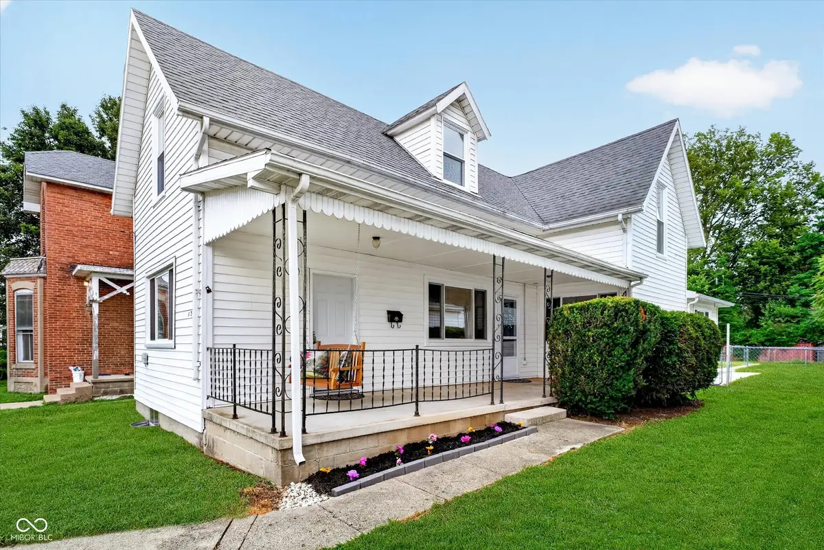 135 S Jefferson Street, Knightstown, IN 46148 - #1