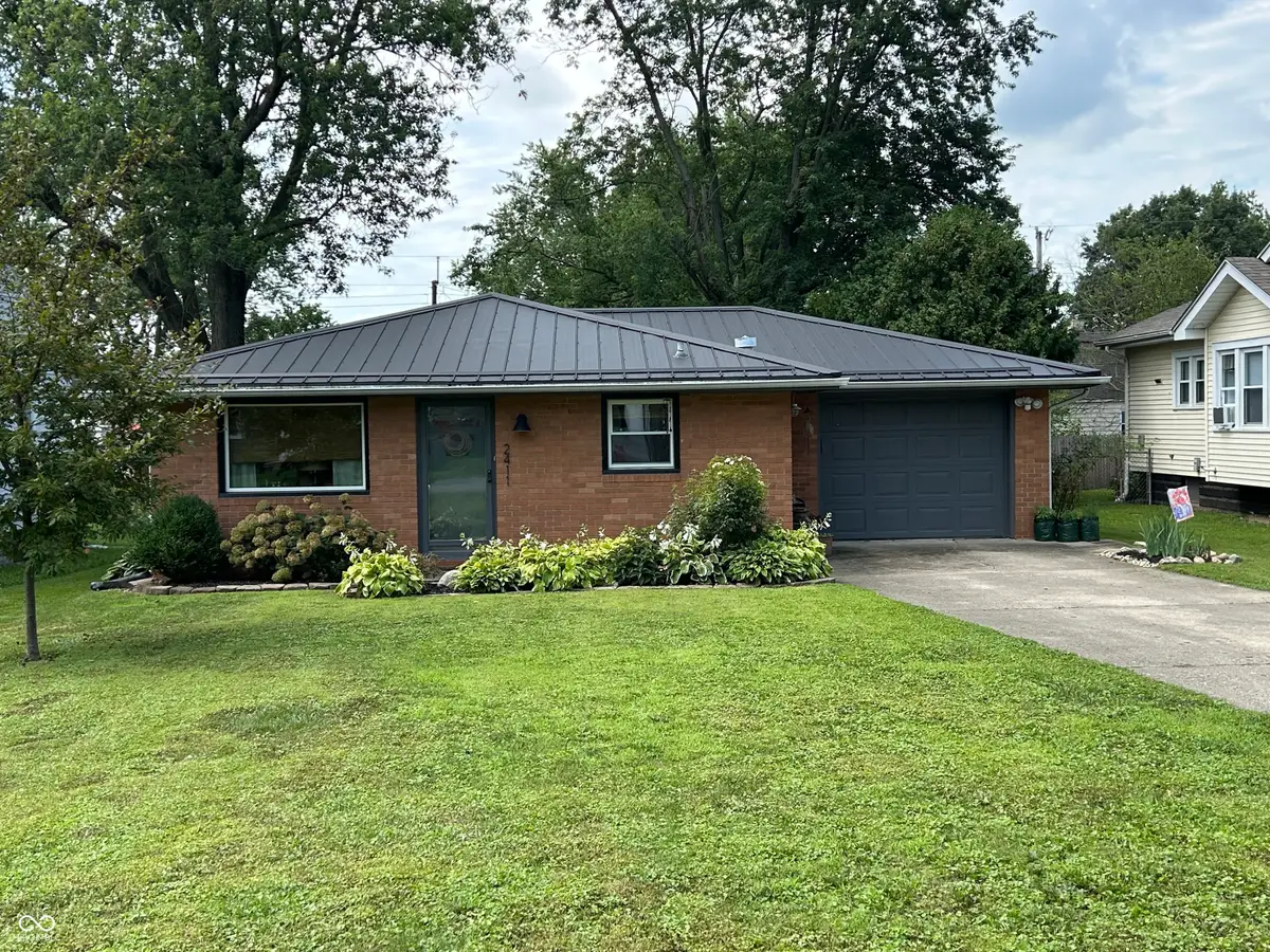 2411 Sheffield Avenue, Anderson, IN 46011 - #1