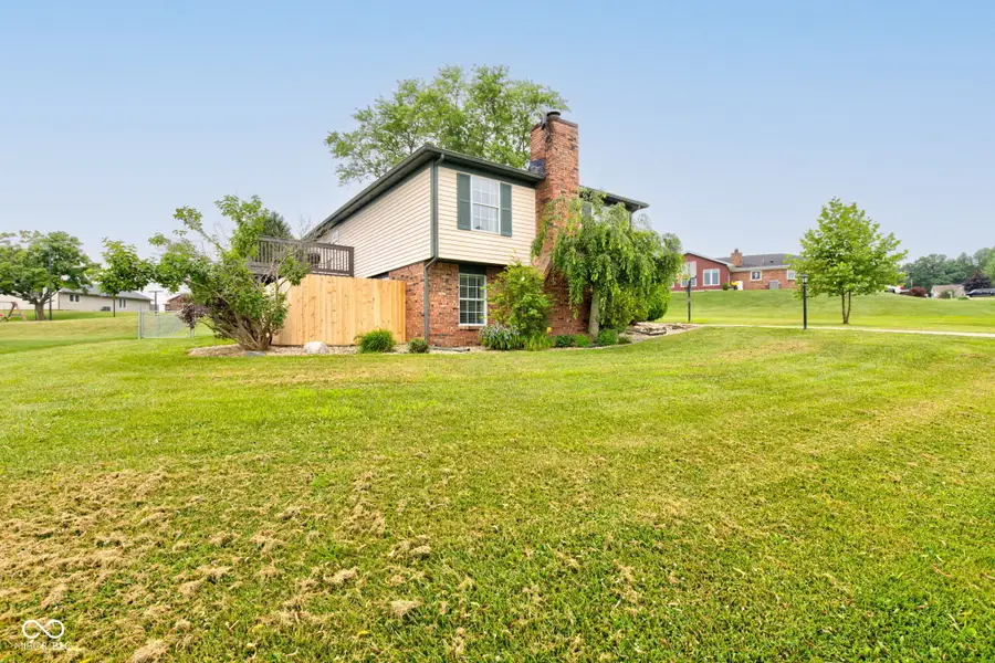 1925 E Woodside Village Drive, Connersville, IN 47331 - #2