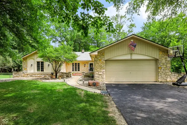 12110 Valley Brook Court, Indianapolis, IN 46229