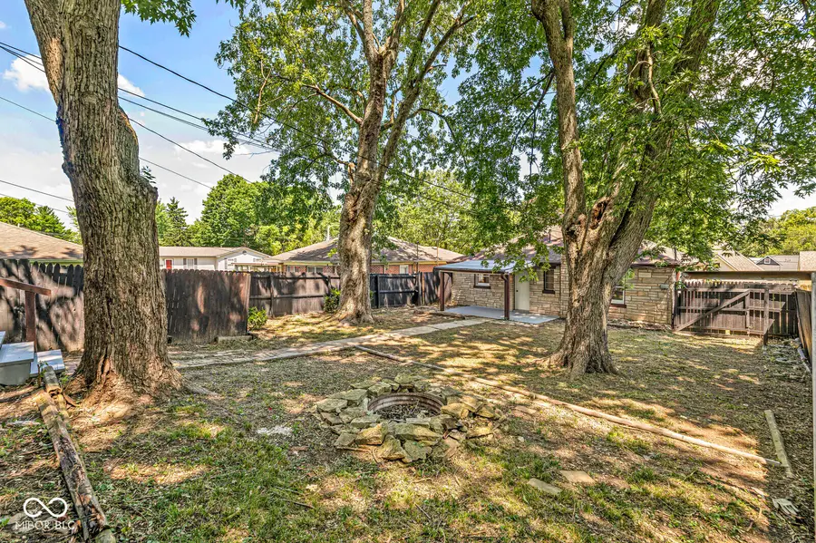 204 Pratt Street, Greenfield, IN 46140 - #2