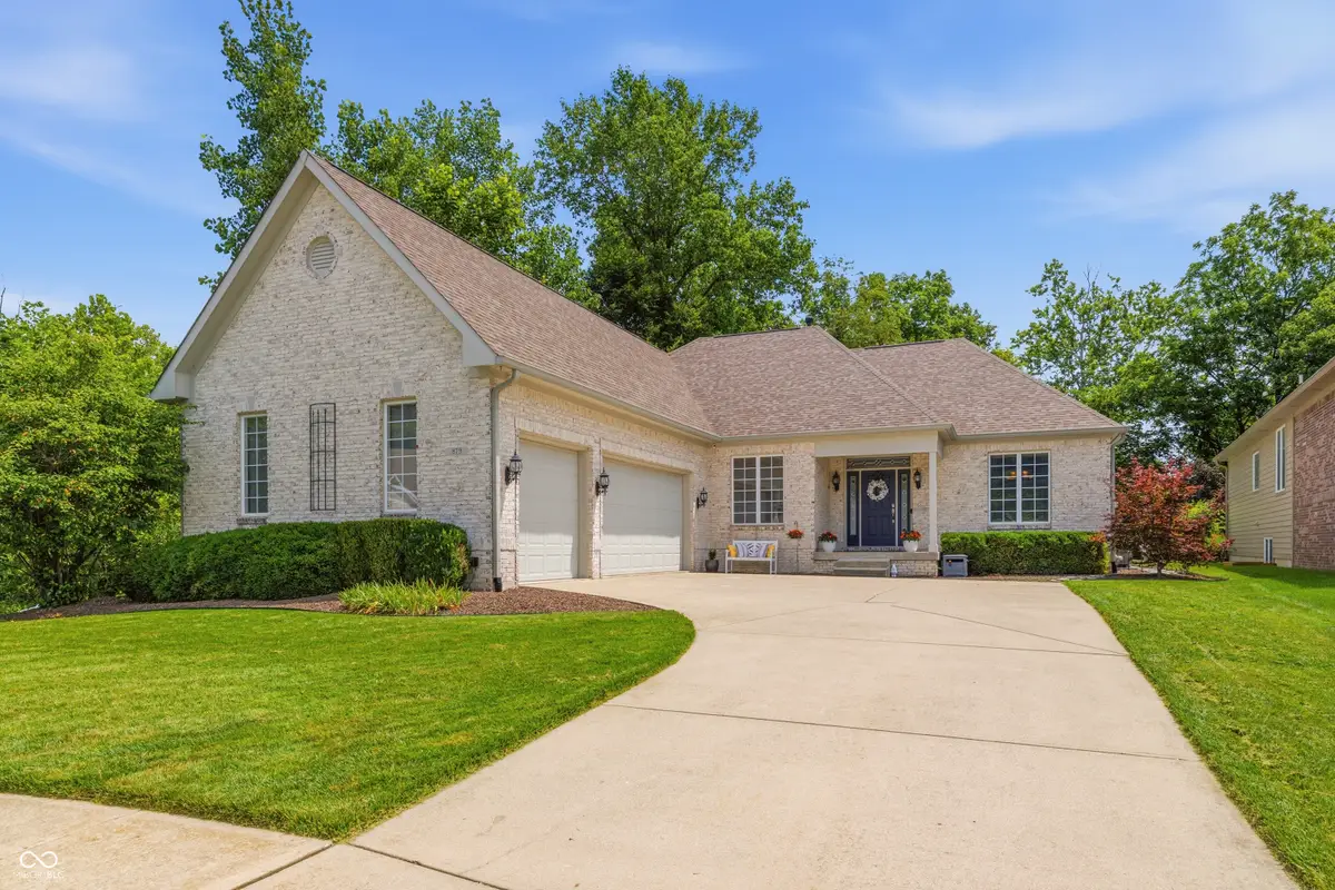 879 Nottinghill Court, Avon, IN 46123 - #1