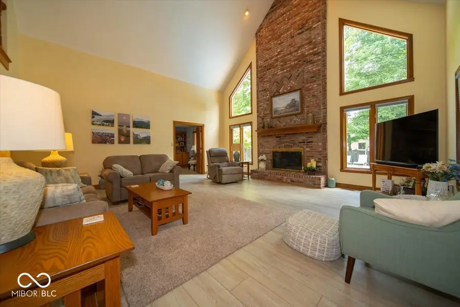 3897 S Woodfield Drive S, New Palestine, IN 46163 - #3